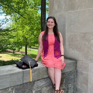 Meet your Posher, Felicity